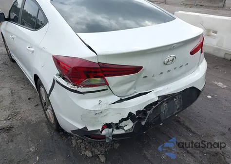 2019 Hyundai Elantra Sel z USA, uszkodzony, nr VIN 5NPD84LF8KH468355